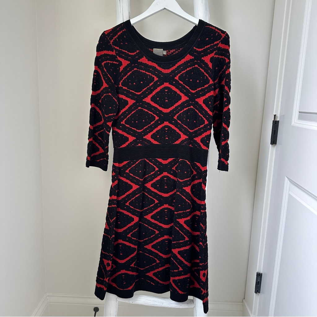 Taylor Fit And Flare Black And Red Geometric Long Sleeve Sweater Dress Size L